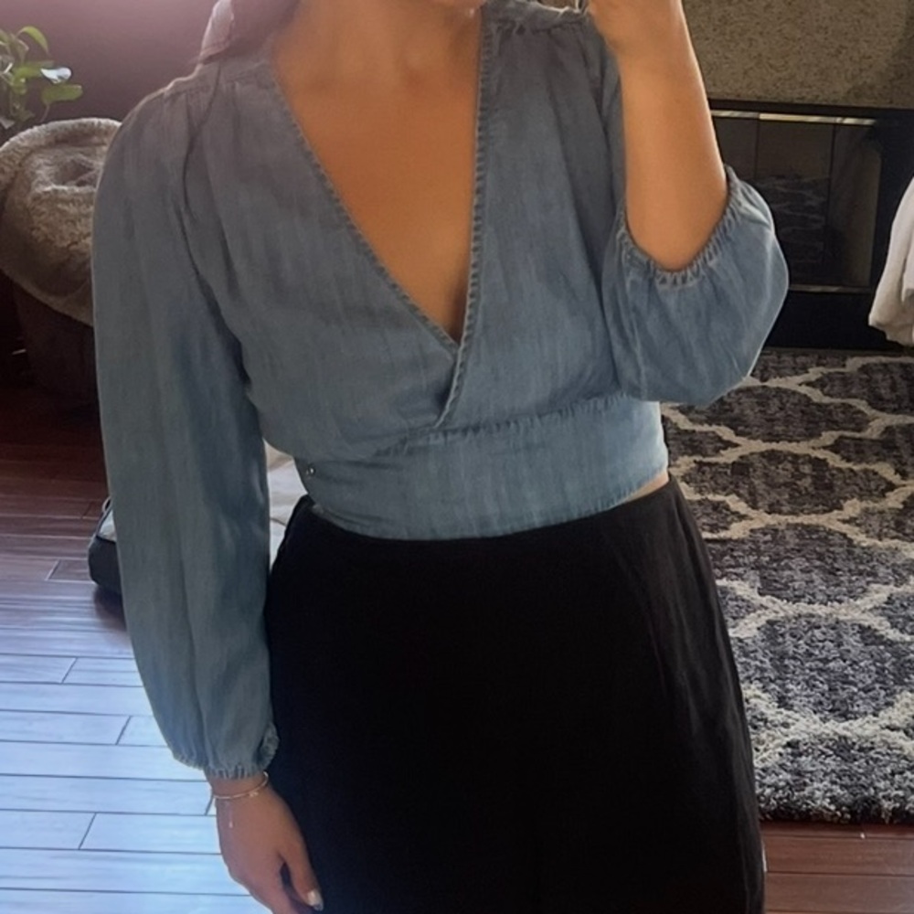 Guess Women's Denim Cropped Blouse